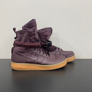 Men’s High top Burgundy AF1 Sneakers
